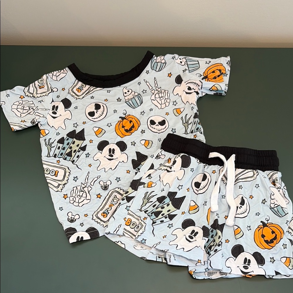 Disney Halloween Set